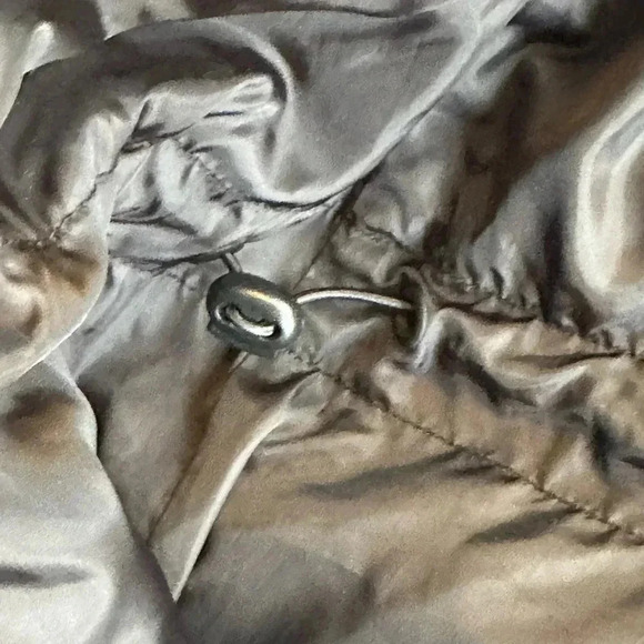 Good American | Black Hooded Volume Jacket, New Without Tags - Picture 7 of 12